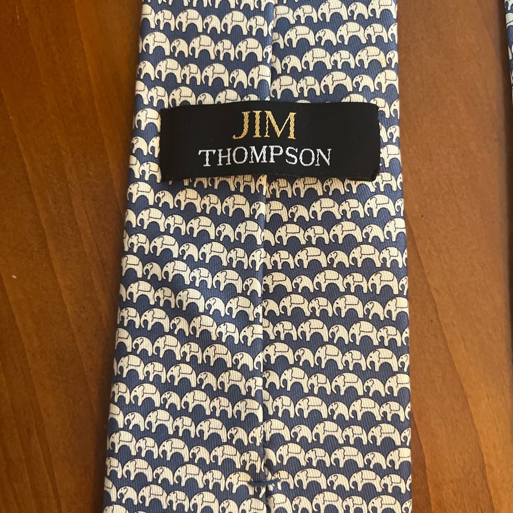 Jim Thompson Blue Elephant Pattern Tie